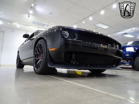 Used 2015 Dodge Challenger SRT Hellcat image 8