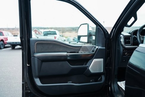 Used 2024 Ford F450 Platinum image 20