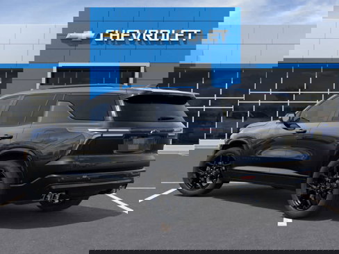 New 2026 Chevrolet Traverse RS w/ LPO, Floor Liner Package image 3