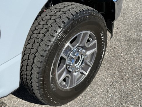 New 2026 Ford F250 Lariat image 13