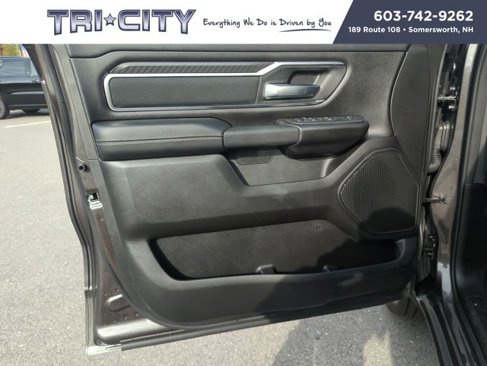 New 2026 RAM 1500 4x4 Crew Cab image 10