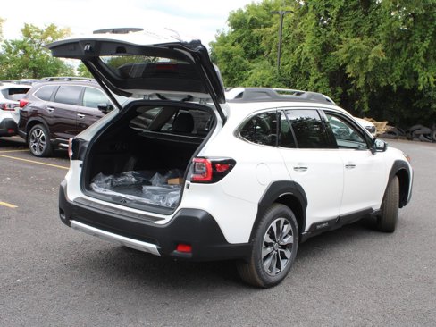 New 2025 Subaru Outback Touring XT image 12