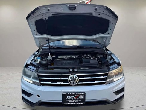 Used 2019 Volkswagen Tiguan S image 27