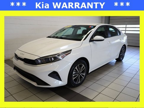 Used 2024 Kia Forte LXS image 1