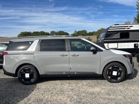 New 2026 Kia Carnival EX image 4