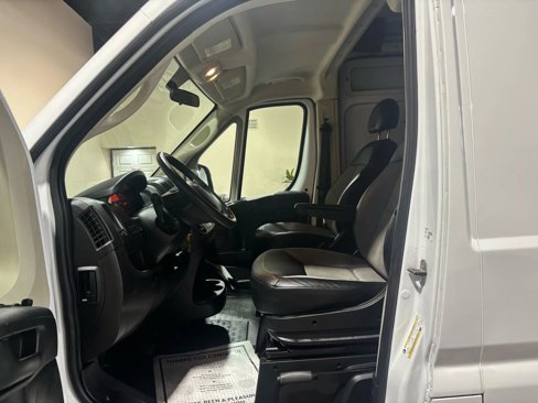 Used 2021 RAM ProMaster 2500 image 12