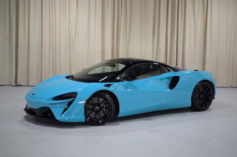 New 2025 McLaren Artura Spider image 1