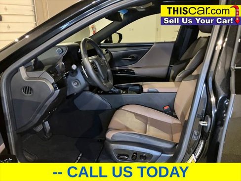 Used 2024 Lexus ES 350 w/ Premium Package image 8