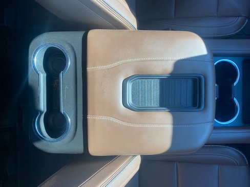 Used 2022 Chevrolet Suburban High Country image 23