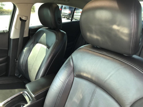 Used 2013 Buick LaCrosse Touring image 7