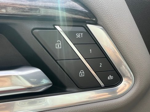 New 2026 Chevrolet Silverado 1500 LTZ w/ LTZ Premium Package image 13