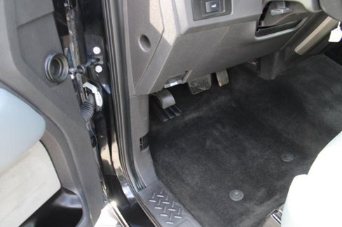 Used 2013 Ford F150 XLT w/ XLT Chrome Pkg image 21