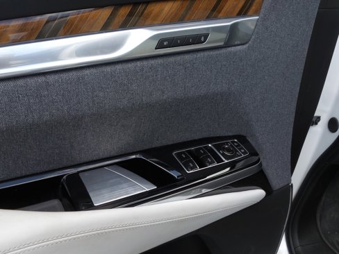 Used 2025 Cadillac Escalade Sport Platinum image 31