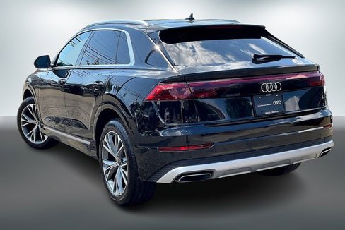 Certified 2025 Audi Q8 Premium Plus image 12