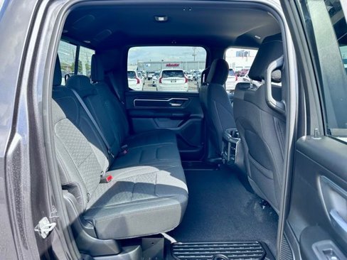 New 2026 RAM 1500 4x4 Crew Cab image 19
