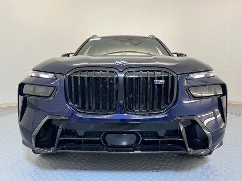 New 2026 BMW X7 M60i image 5