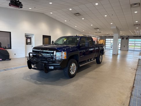 Used 2013 Chevrolet Silverado 2500 LT w/ Interior Plus Package image 2