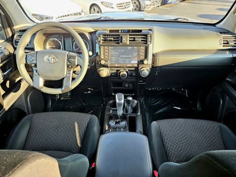 Used 2024 Toyota 4Runner TRD Off-Road image 27