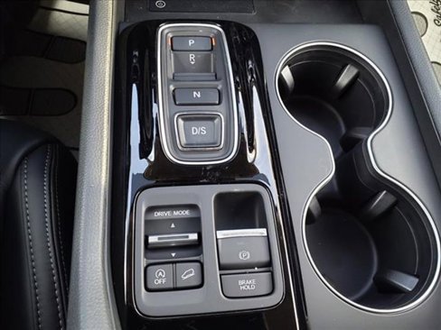 Used 2025 Honda Pilot EX-L image 14