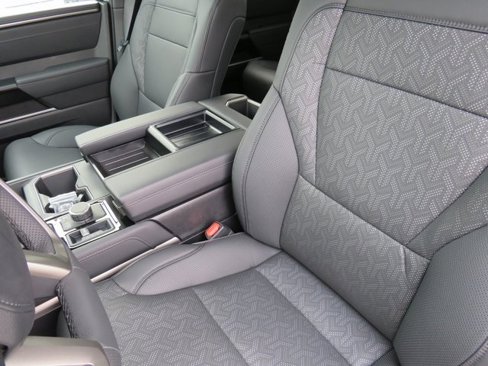 New 2025 Toyota Tundra Limited image 21