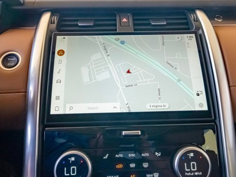 New 2025 Land Rover Discovery Metropolitan Edition image 22
