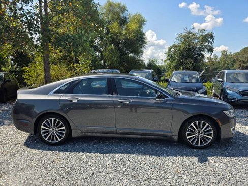 Used 2019 Lincoln MKZ Reserve image 4