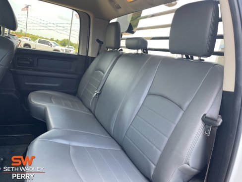 Used 2018 RAM 3500 Tradesman w/ Popular Equipment Group image 14