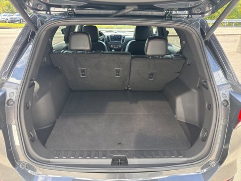 Used 2022 Chevrolet Equinox RS w/ Infotainment Package image 16