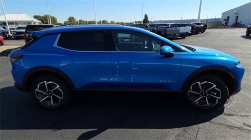 New 2026 Chevrolet Equinox EV LT image 9