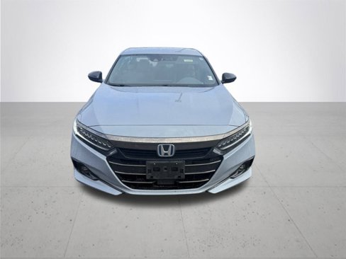 Used 2022 Honda Accord Sport image 3