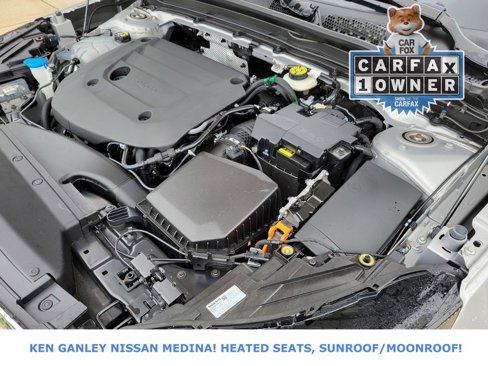 Used 2025 Volvo XC40 B5 Core image 24