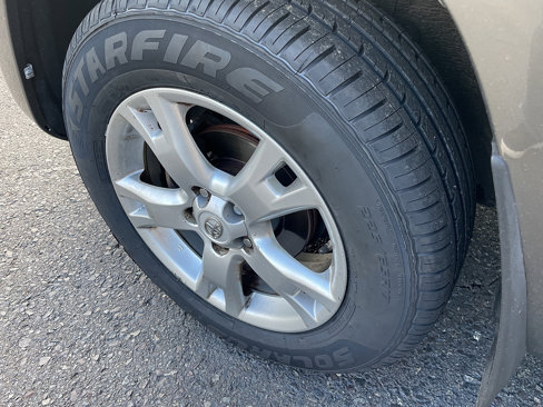 Used 2011 Toyota RAV4 4WD image 19