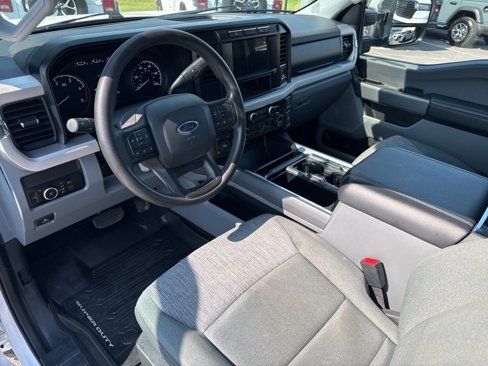 Used 2024 Ford F250 XLT w/ FX4 Off-Road Package image 33