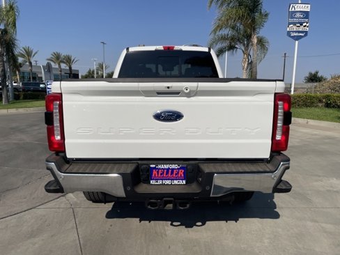 New 2025 Ford F250 Lariat w/ Lariat Ultimate Package image 4