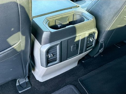 Used 2016 Ford F150 XLT image 23