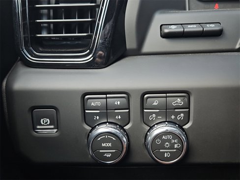 New 2026 GMC Sierra 2500 AT4 w/ AT4 Premium Plus Package image 23
