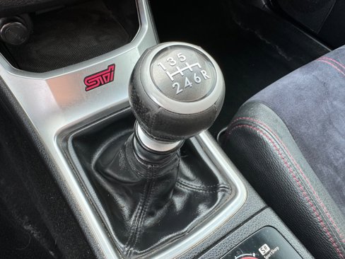 Used 2011 Subaru Impreza WRX STI image 23