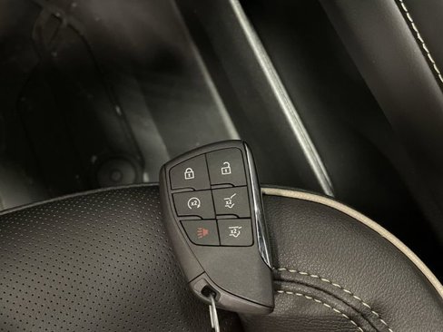 New 2025 Chevrolet Suburban Premier image 30