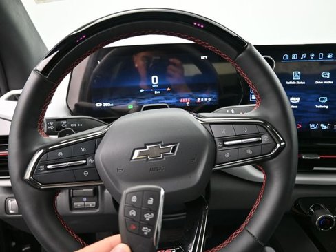 New 2025 Chevrolet Silverado EV RST image 21