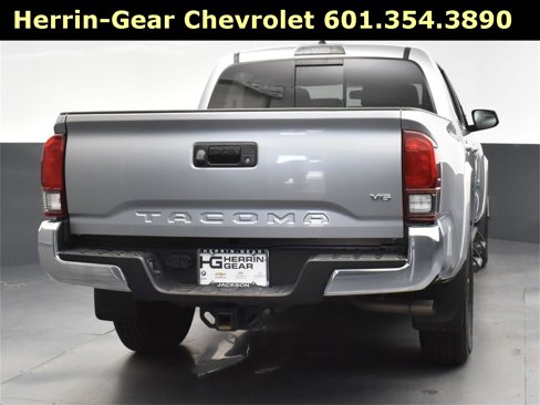 Used 2023 Toyota Tacoma SR5 image 7