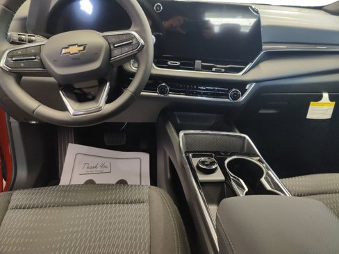 New 2026 Chevrolet Equinox LT image 10