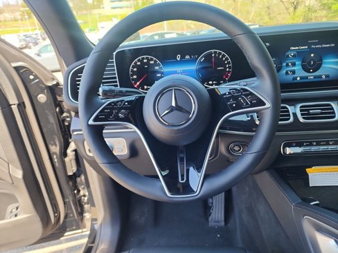 New 2025 Mercedes-Benz GLE 450e 4MATIC image 13