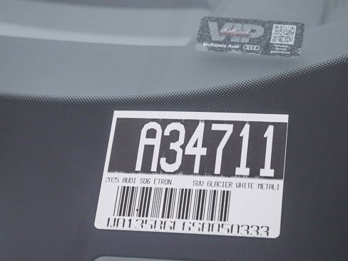 New 2025 Audi SQ6 e-tron Prestige image 30