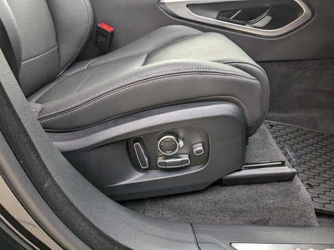 Used 2024 Jaguar F-PACE R-Dynamic S image 37