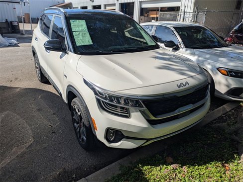 Certified 2022 Kia Seltos SX image 1