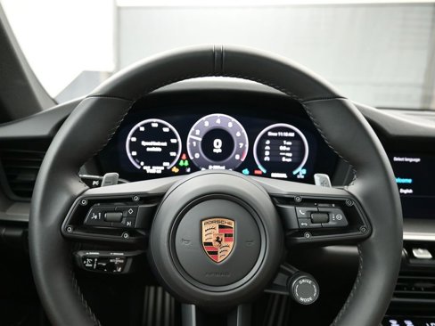 Certified 2025 Porsche 911 Carrera image 6
