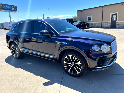 Used 2023 Bentley Bentayga image 8