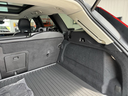 Used 2024 Volvo XC60 B5 Core image 23