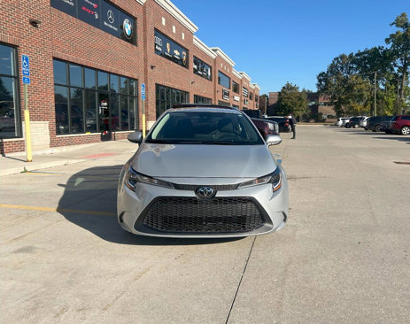 Used 2021 Toyota Corolla LE w/ Carpet Mat Package (TMS) image 3