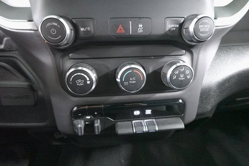 Used 2022 RAM 2500 Big Horn image 24